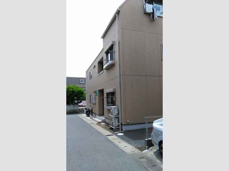 プレジオ2 外観