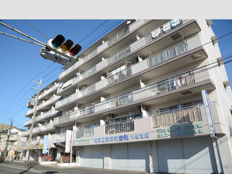 ラベニール鹿島 外観
