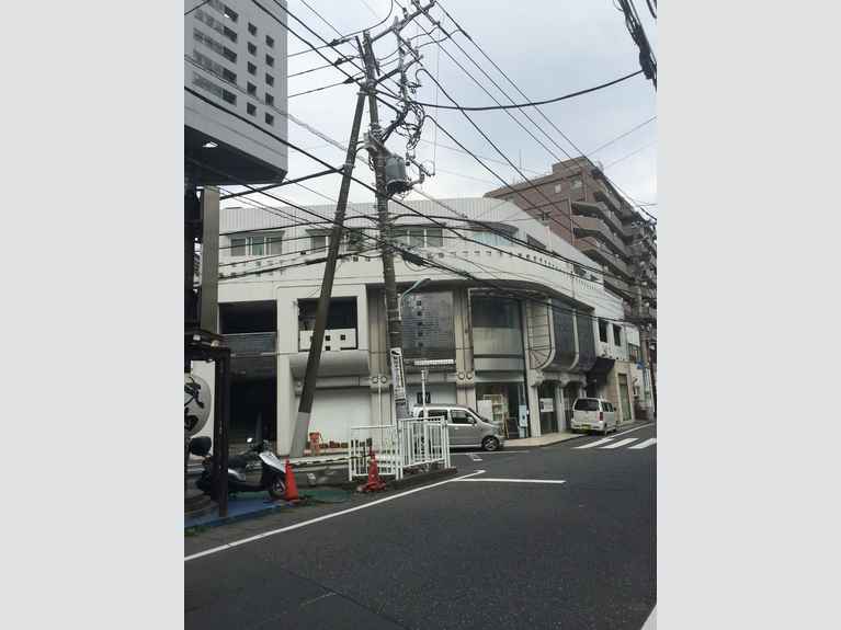 真和八王子ビル 外観