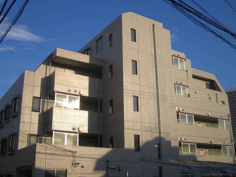 ベルタ上大岡 外観