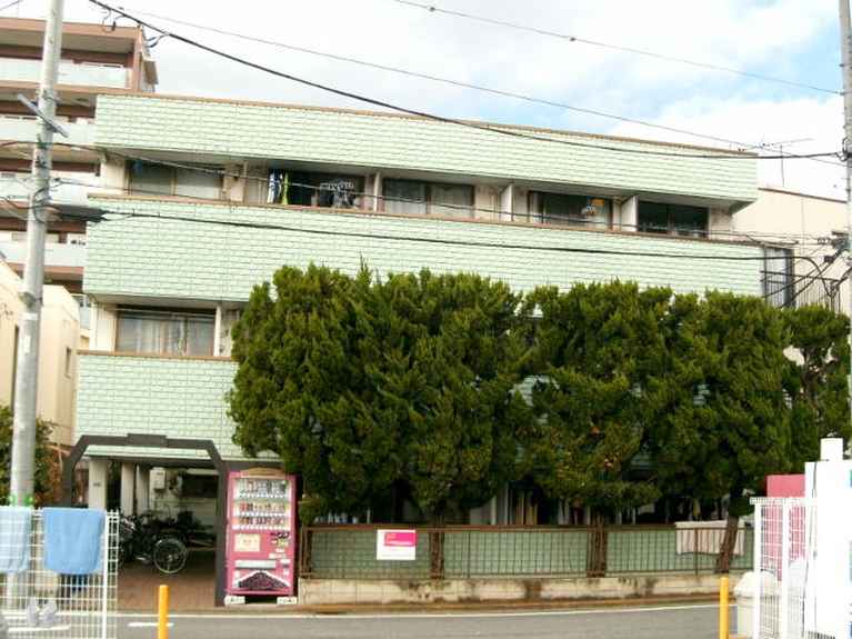 エクスクルーシヴ谷原 外観