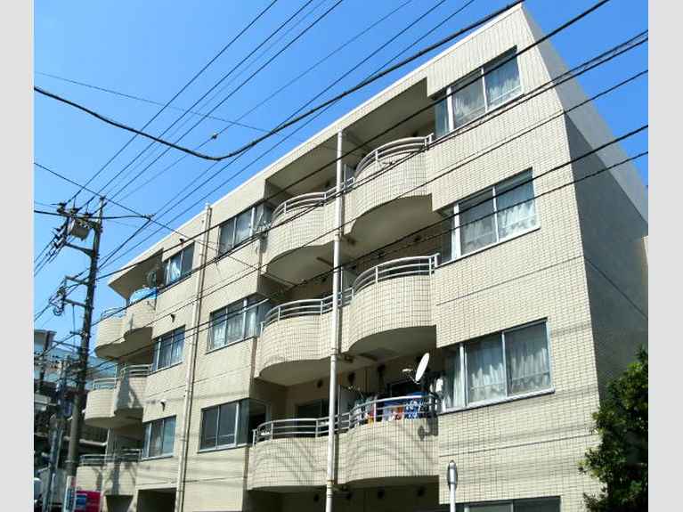 シャトーリラ 外観
