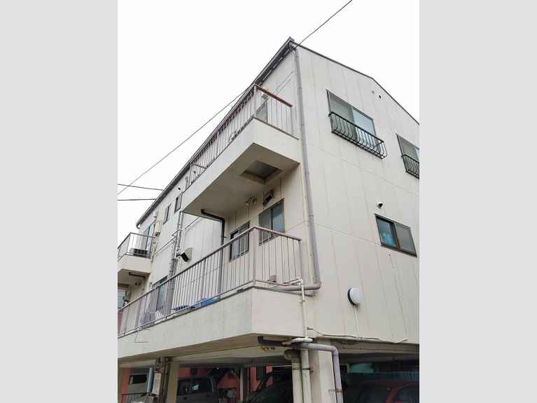 コーポ野毛 外観
