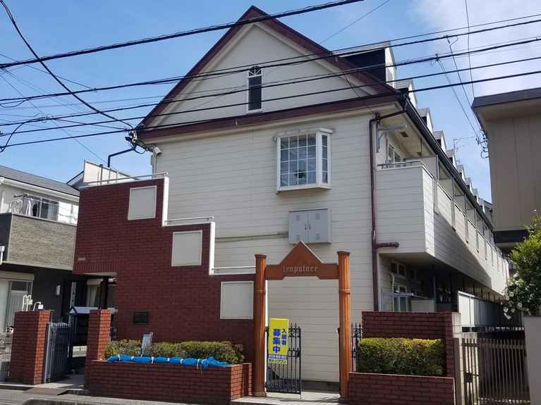レオパレス上青木西第2 外観