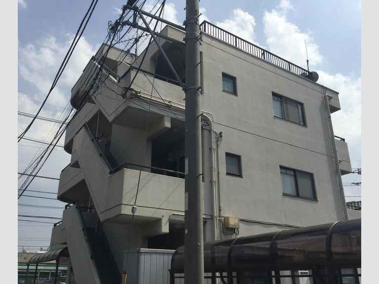 グローリー春愛 外観
