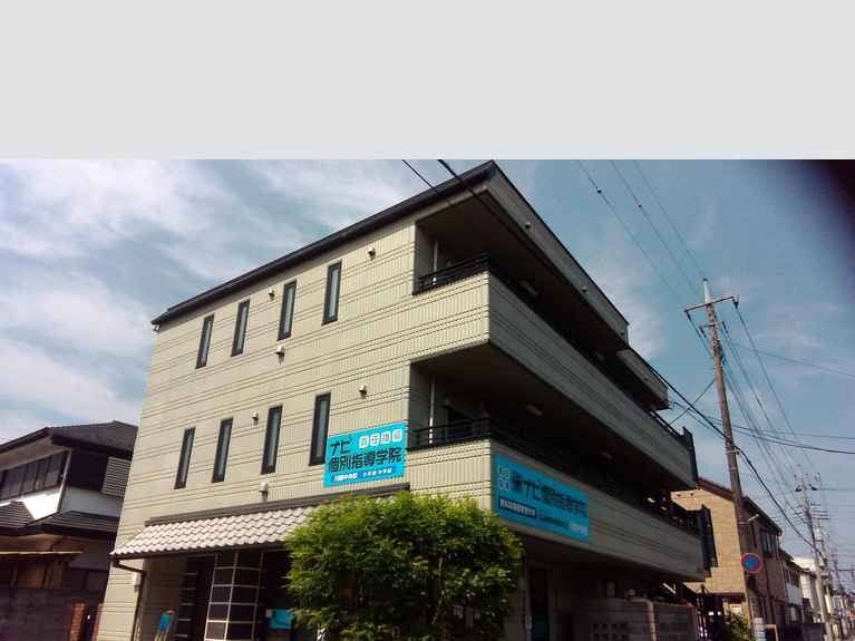 パレス仲市 外観