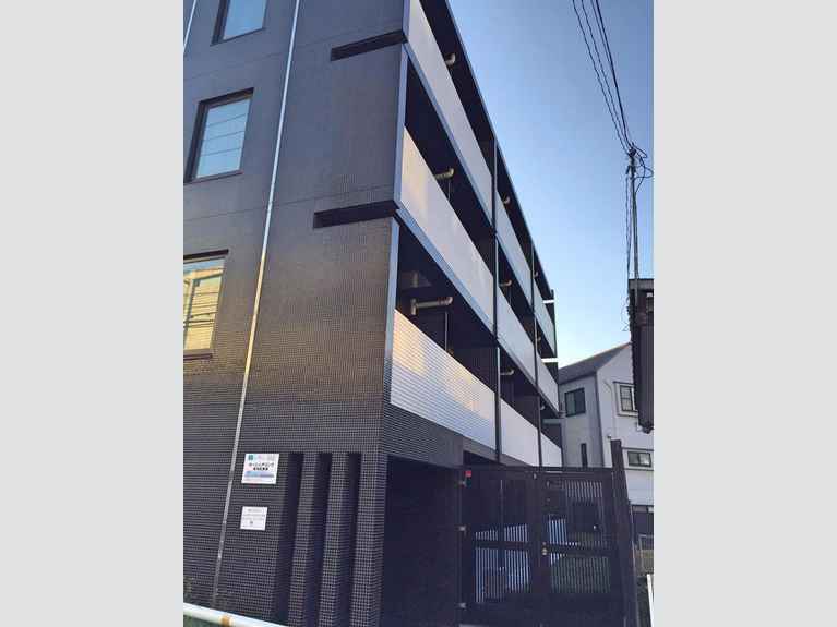 PREMIUM CUBE不動前 外観