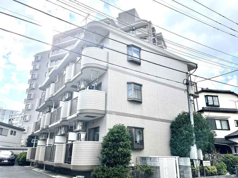 ドミール鹿島台 外観
