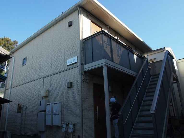 ヒルズ元町 外観
