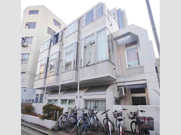 カーメル大久保 外観
