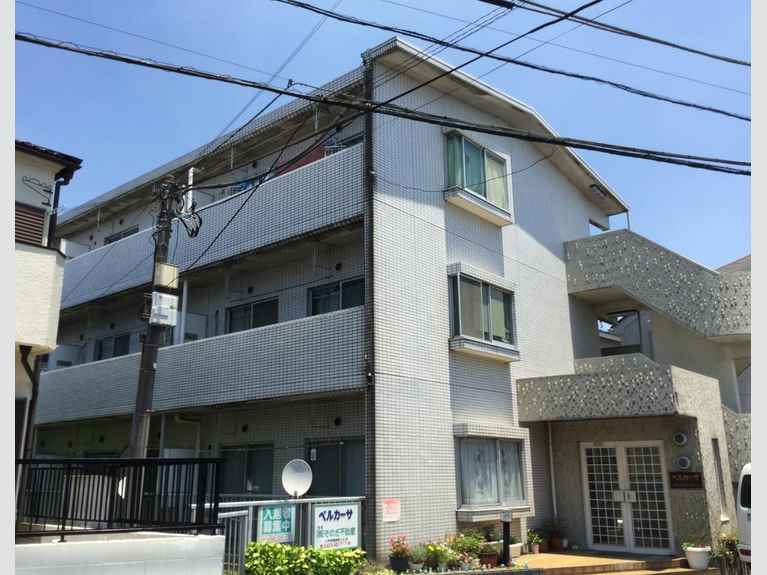 ベルカーサ 外観