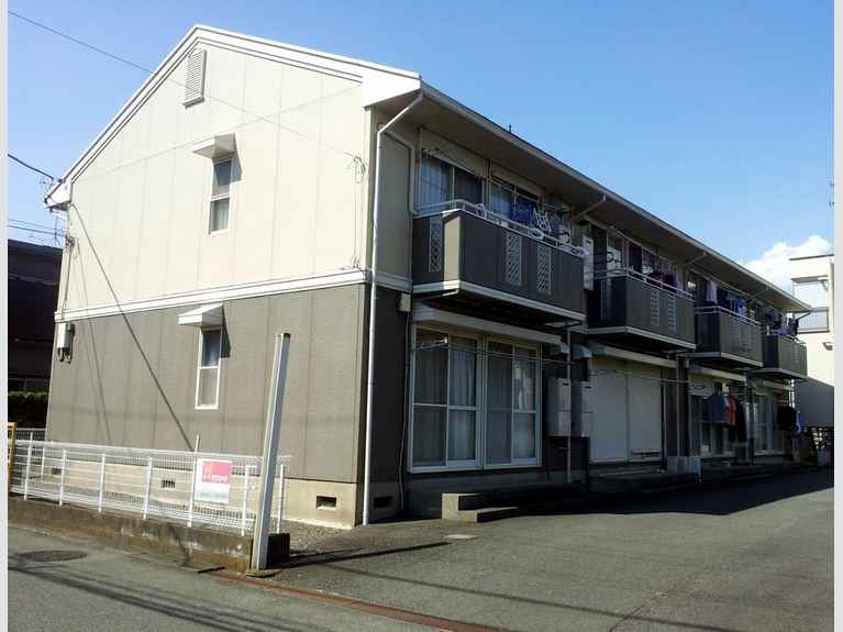 ファミール忠生 外観