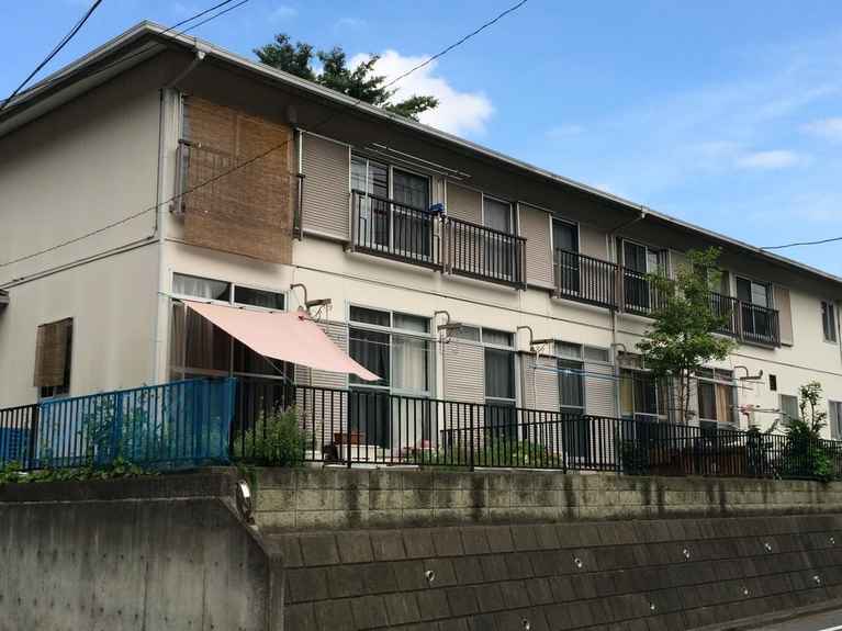 小金原タウンハウスA 外観