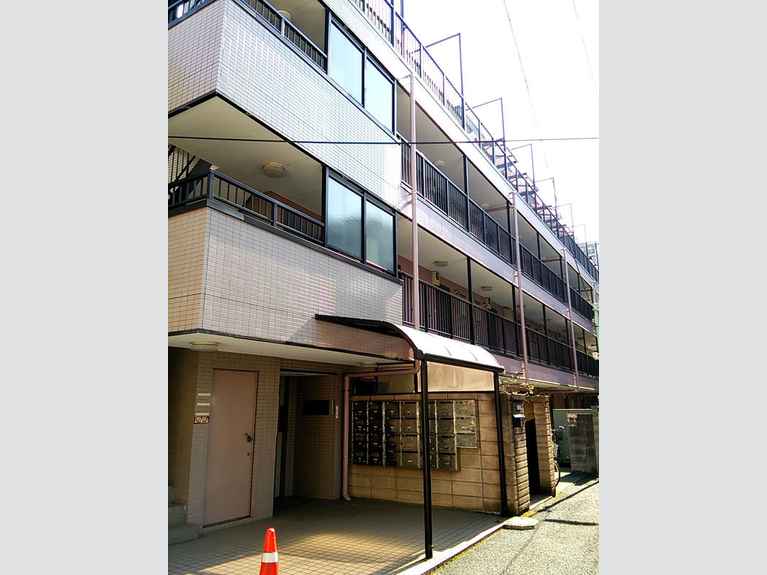 フローラ増井 外観