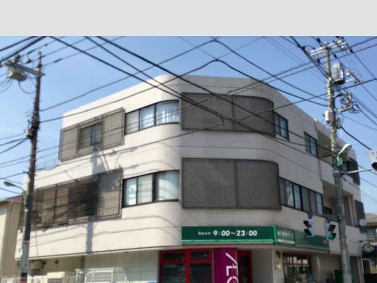 クリスタージュ三武 外観