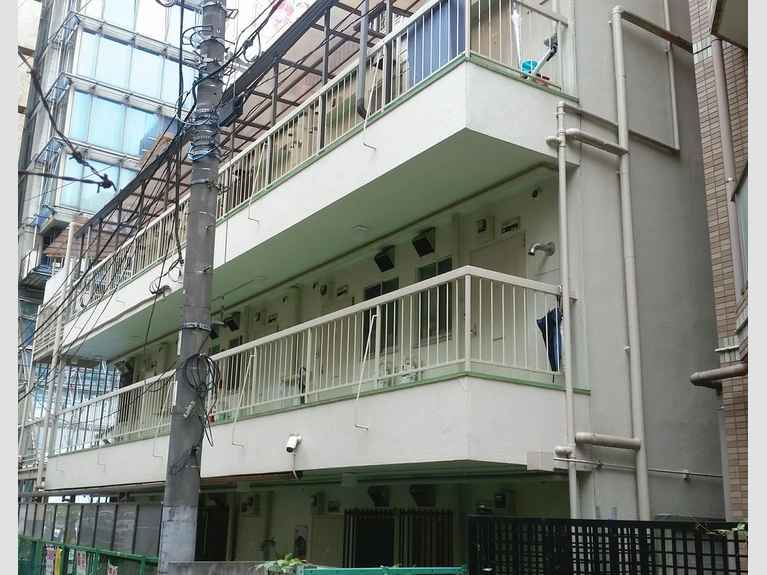 新宿パールコーポ 外観