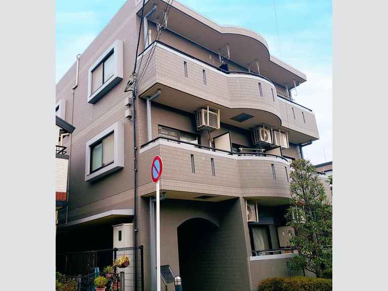 グレーシア 外観