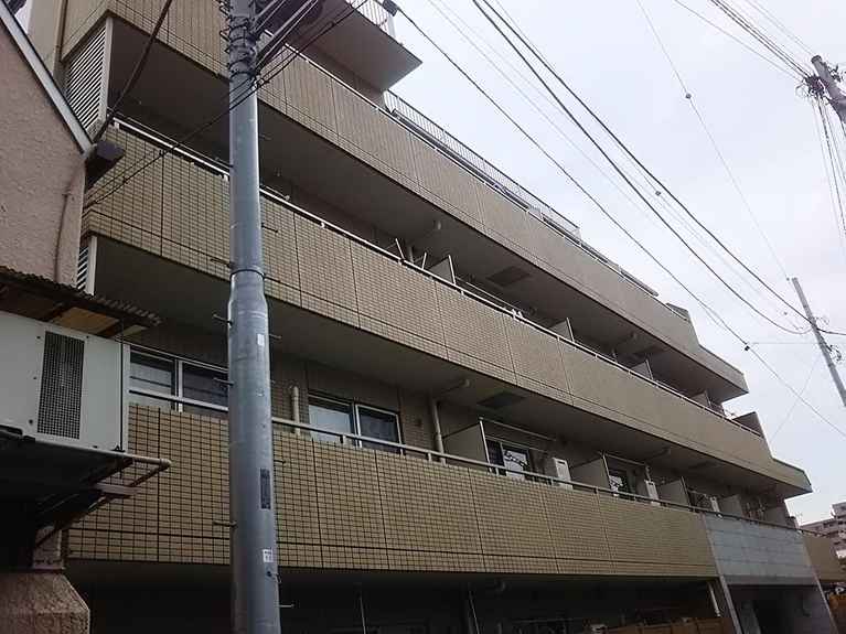 アルベーロ南台 外観