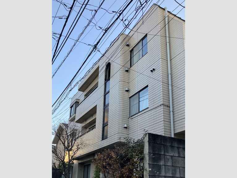アーバングレイス 外観