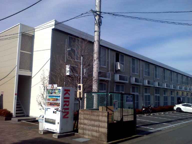レオパレスリブラ 外観