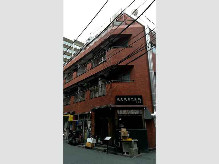 サンローゼ新宿 外観