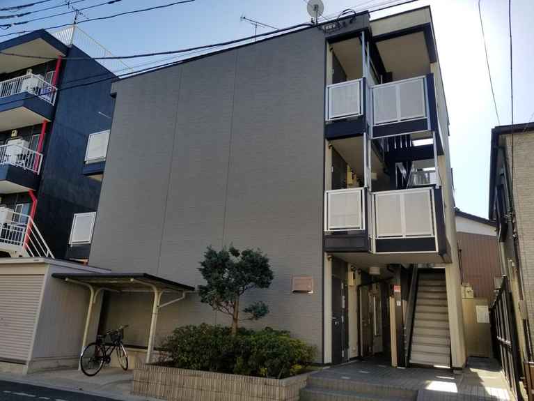 レオパレスクリンゲル 外観