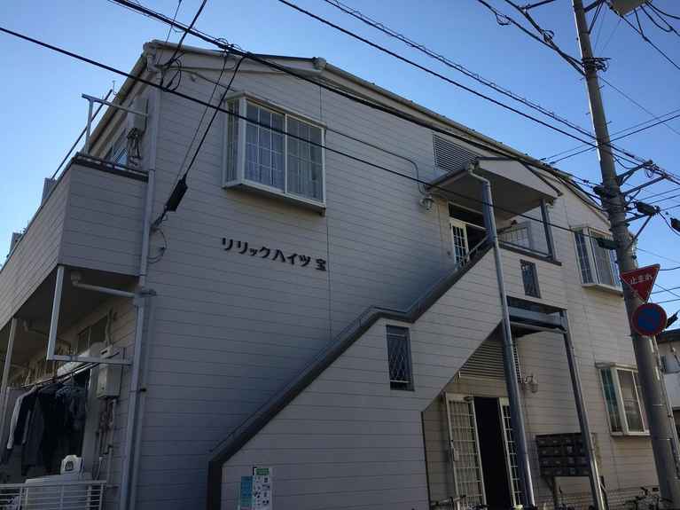 リリックハイツ宝2 外観