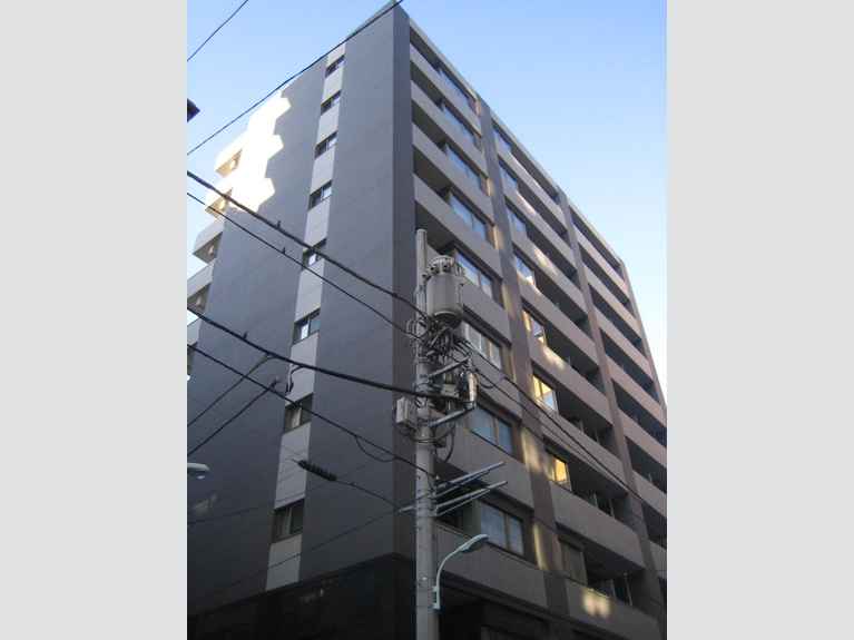 ONZEMARINA 外観