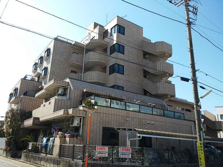 エレガンスチトセ 外観