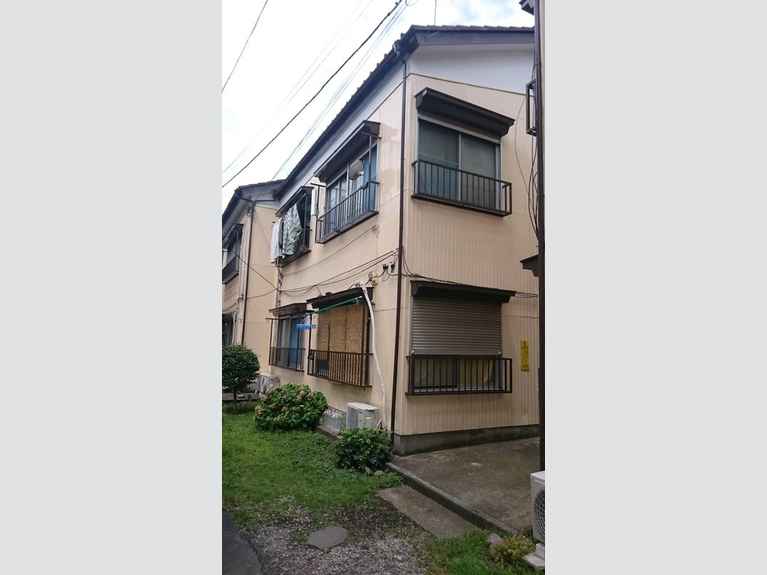 平和荘 外観