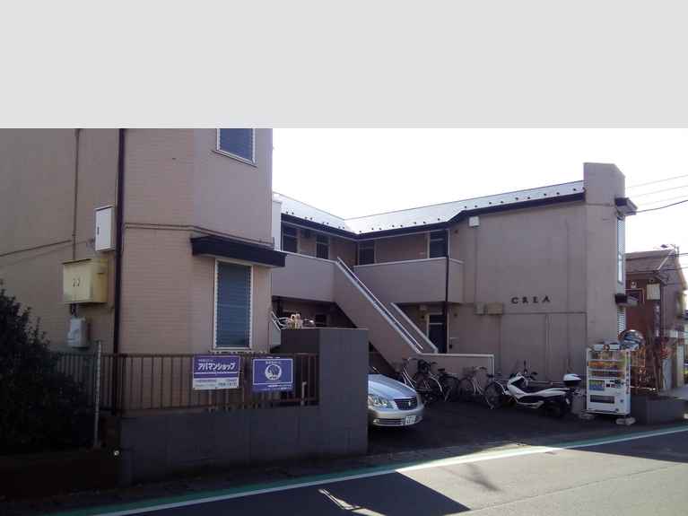 CREA 外観