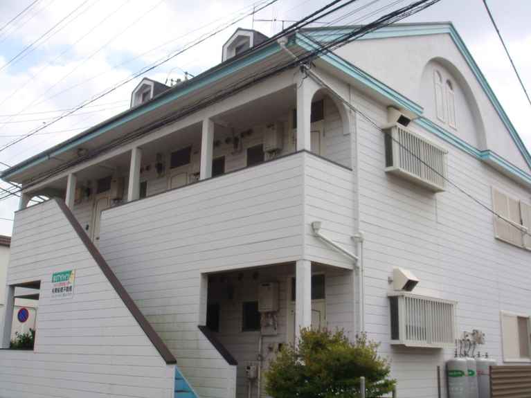 第三TYハイツ 外観