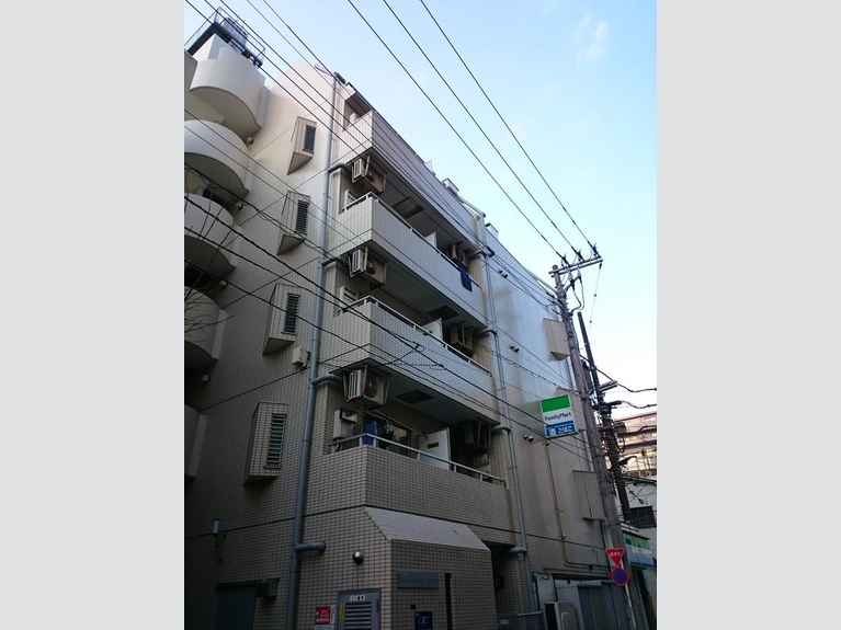 ベルガーデンハイツ 外観