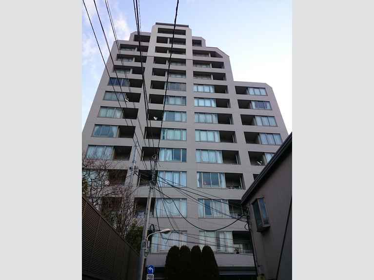 クラッサ初台 外観