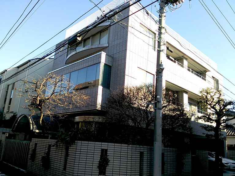 ロイヤル大和 外観