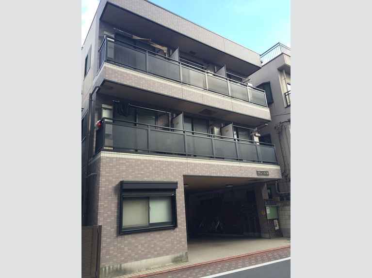 グレース・M 外観