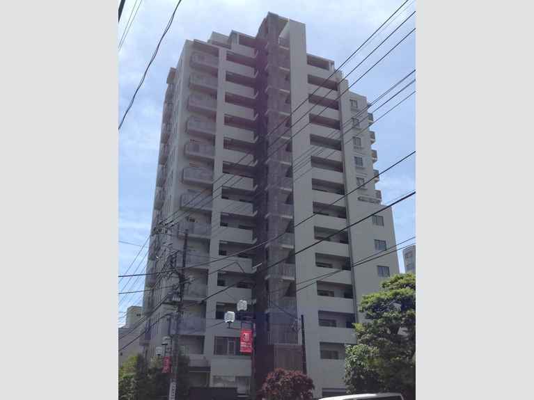 プラウド浦和岸町サンクアージュ 外観