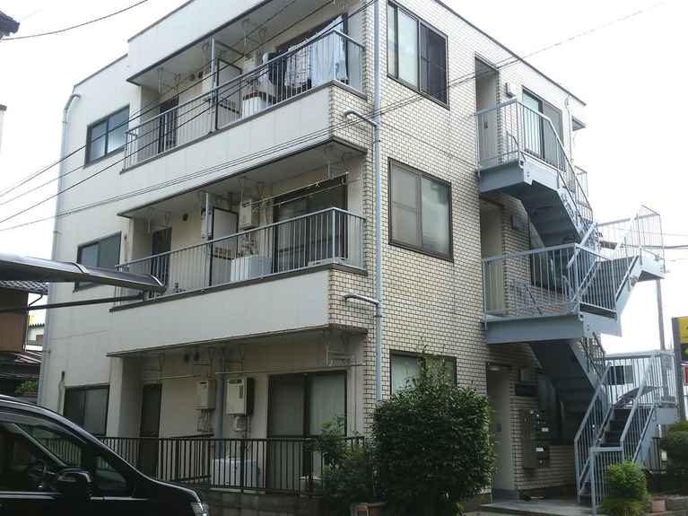 エステートタカツ 外観