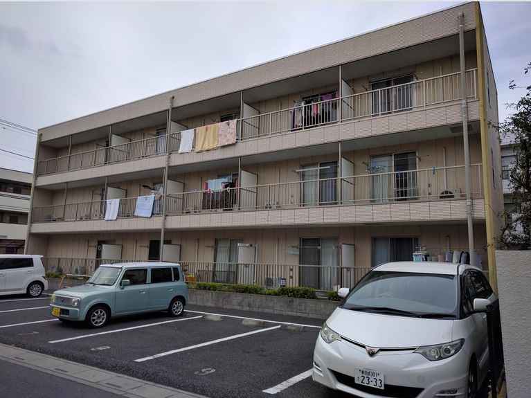 アンプルールフェールヨシノ 外観