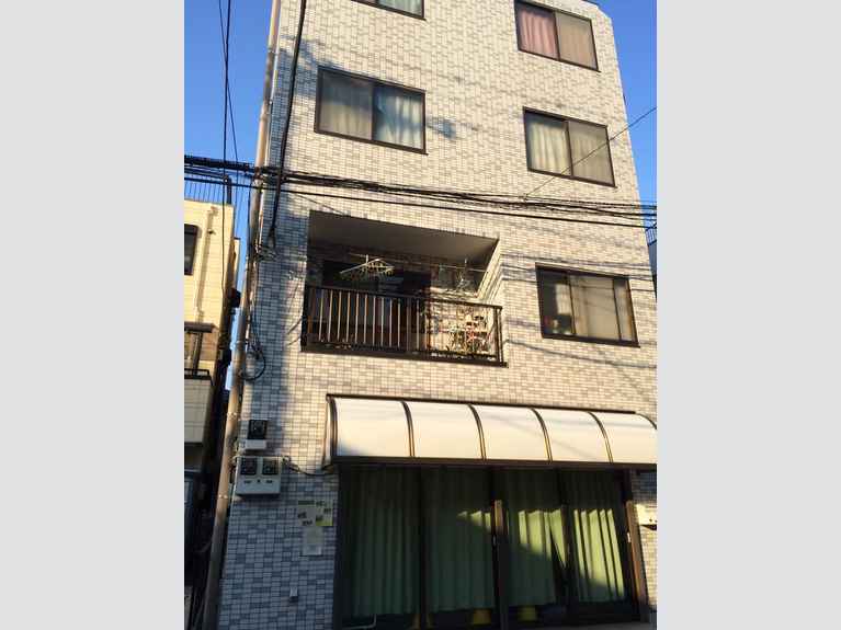 ファミールボーン21 外観