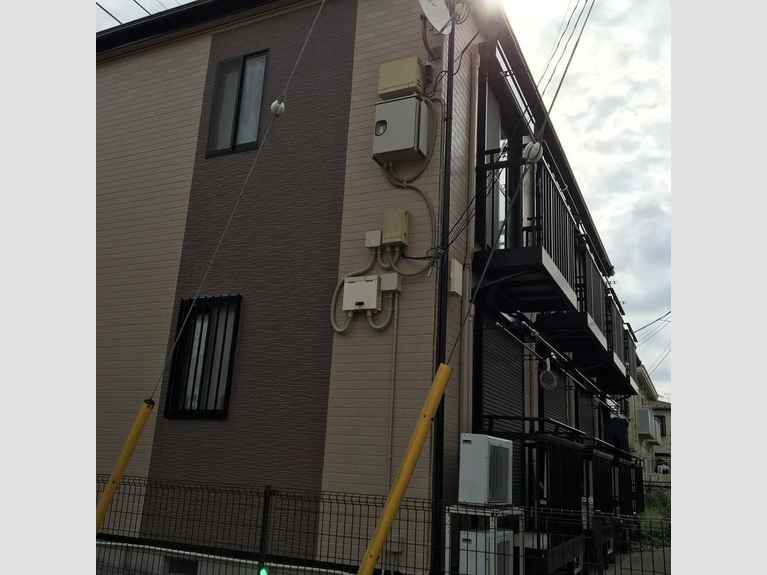 Jコラム 外観