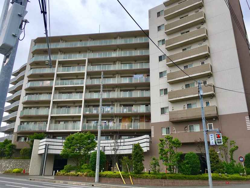 ベリスタ秋山駅前 外観