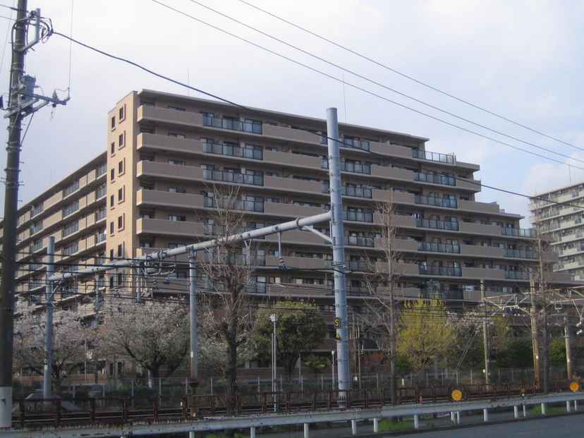 デイパーク横濱天王町 外観