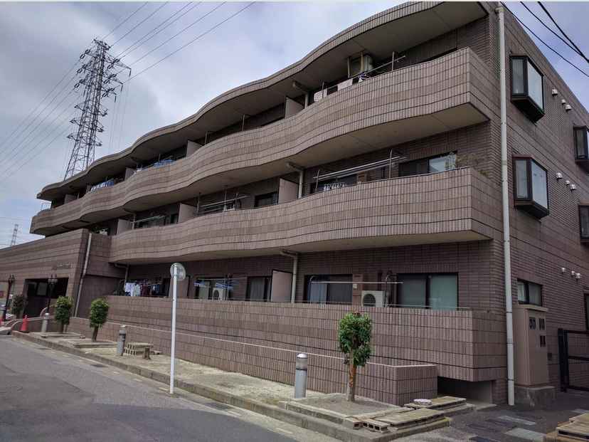 東川口ガーデンプラザ参番館 外観