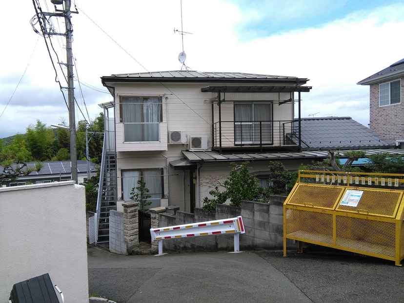 エーリー高橋 外観