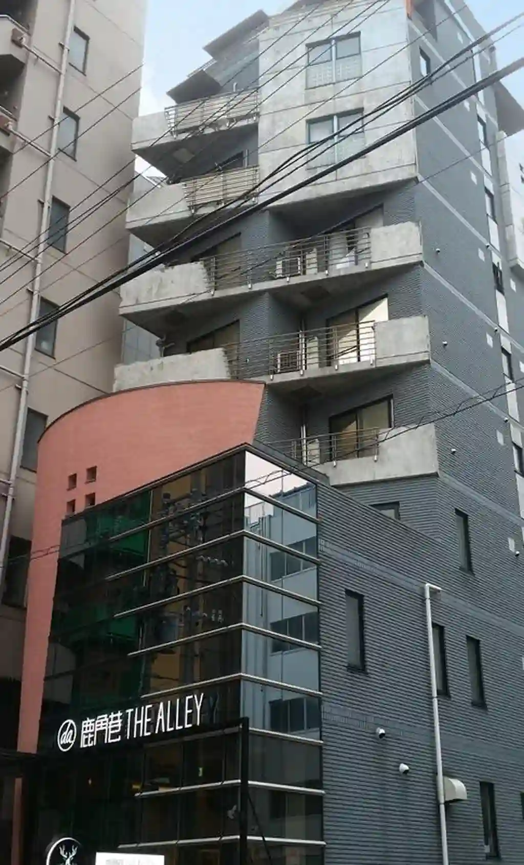 ナチュラルスクエアビル 外観