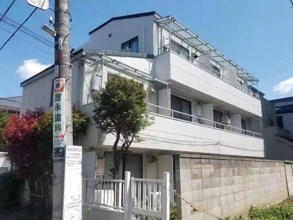 レジデンス泉 外観
