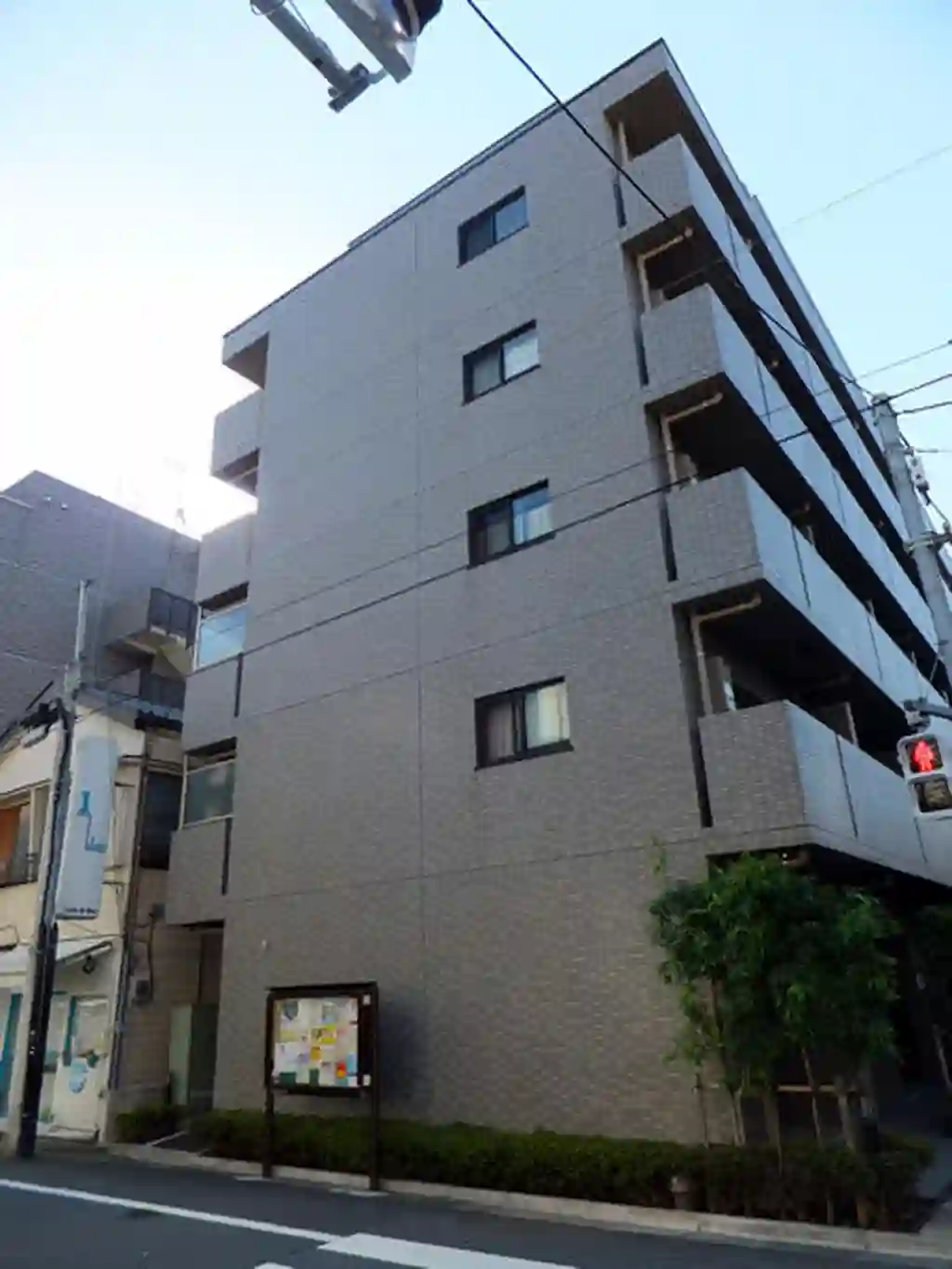 ルーブル新宿水道町 外観