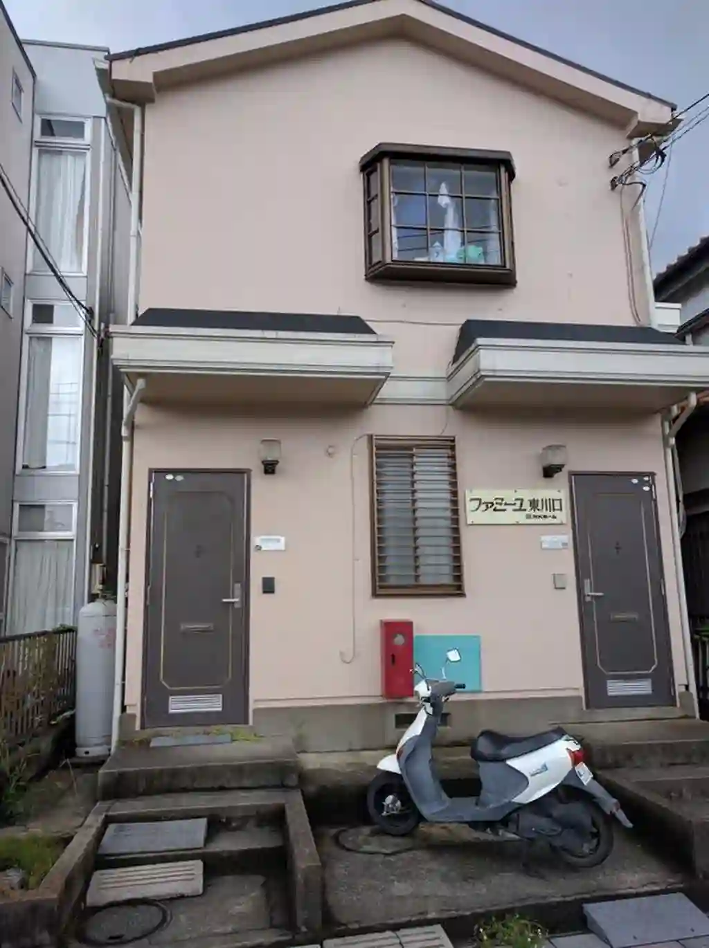 ファミーユ東川口 外観