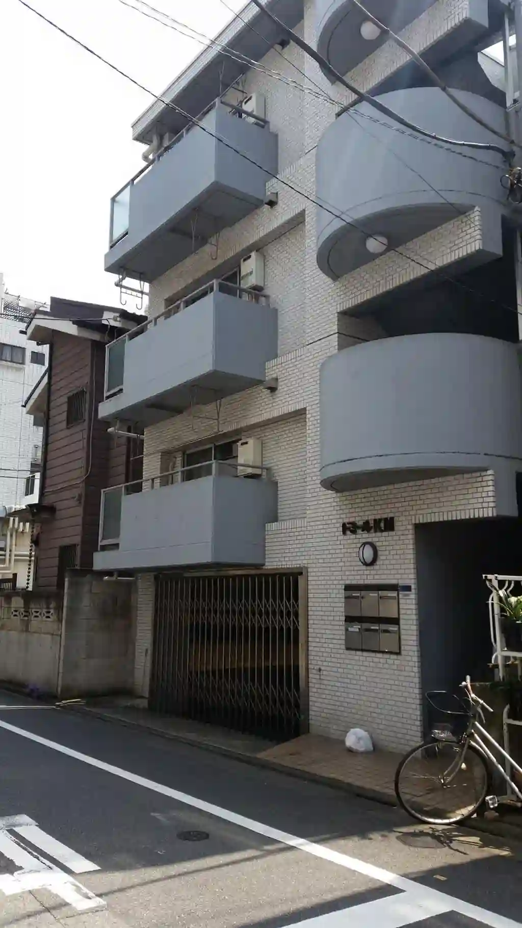 ドミールKM 外観